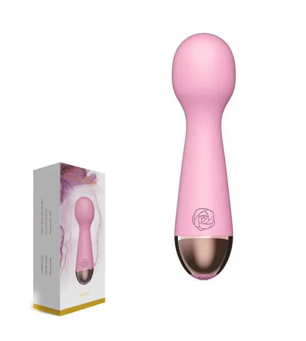Mini vibrador wand Miki en silicona con doble motor y 10 modos de vibración – Athenea Studios Sex Shop – juguete sumergible y recargable para clítoris, disponible en varios colores para envío a toda Colombia.