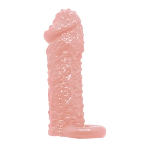 Funda para pene Brave Man color piel con textura de gotas y anillo testicular – Athenea Studios Sex Shop – extensor de pene realista de TPR para engrosamiento, disponible en Bogotá Cali y toda Colombia
