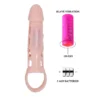 funda-pene-vibradora-harrison-piel-anillo-testicular-athenea-studios-juguetes-sexuales (2)_resultado Funda para pene vibradora Harrison color piel con textura realista y anillo testicular – Athenea Studios Sex Shop – extensor con vibración y soporte para erección, disponible en Bogotá y toda Colombia
